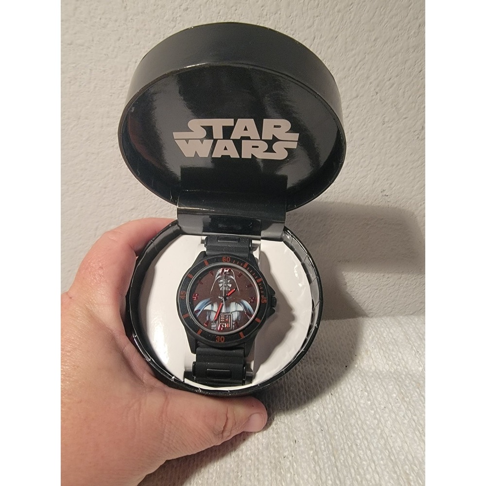 Accutime Star Wars Darth Vader Black Rubber Strap Watch Lucas Films New In Box